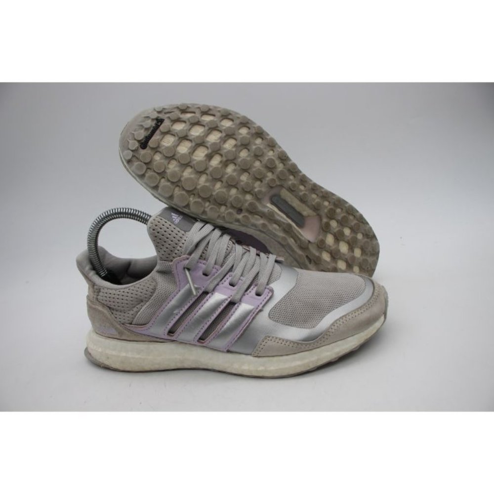 Adidas UltraBoost Women's Size 7 DNA S&L FW8390 Running Walking Athletic Shoes